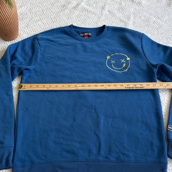 Black Pike Men's Blue Crewneck Sweater with Smiley Design - Picture 5 of 9